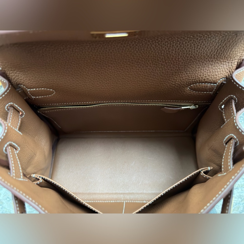 Hermès Kelly 28 in Togo Leather – Stamp Z (2021) - Picture 12 of 17